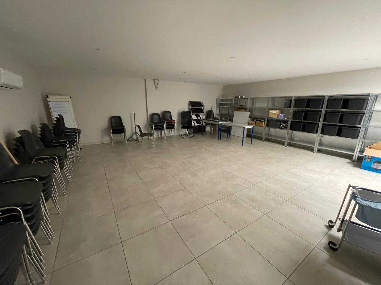Local d'activité Essey-lès-Nancy 1525m² Location local d'activité Essey-lès-Nancy Meurthe-et-Moselle OLACT2424209 6